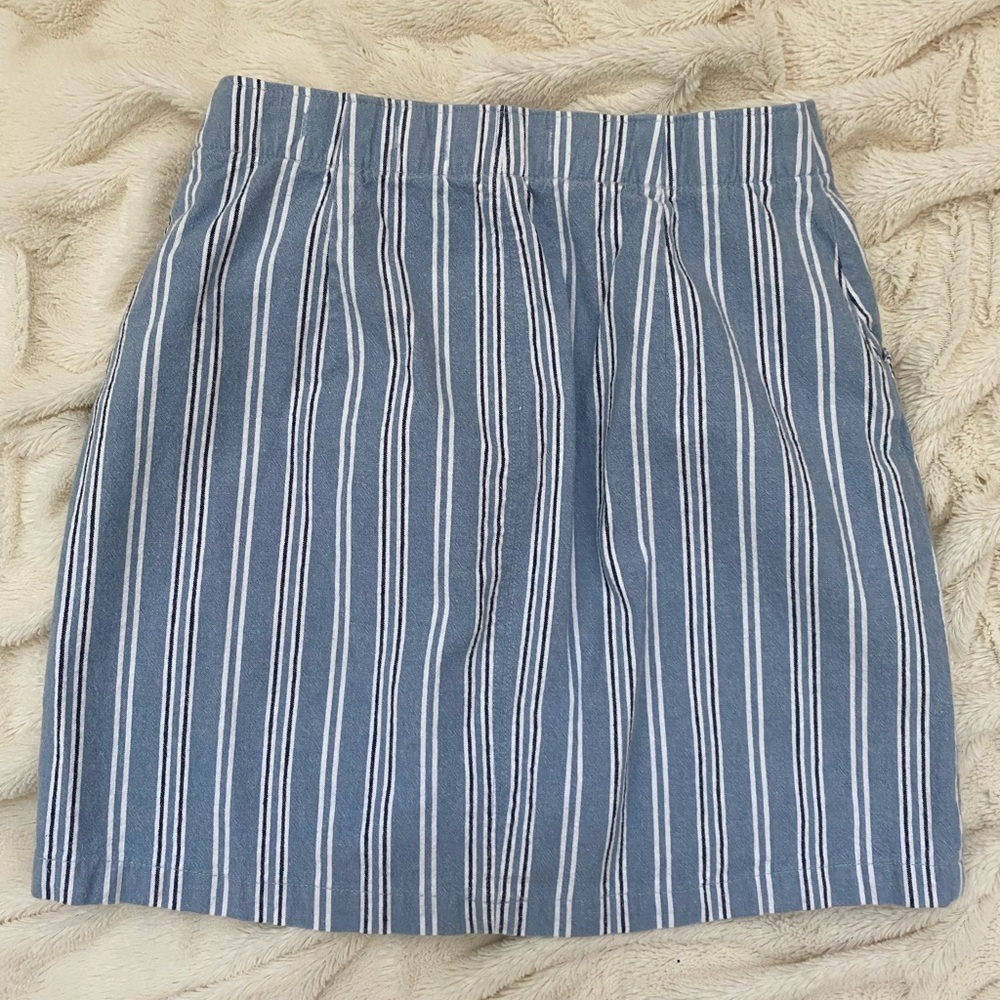 Hollister Ultra High Rise Mini Skirt blue/white vertical stripes Sz XS - Picture 2 of 6